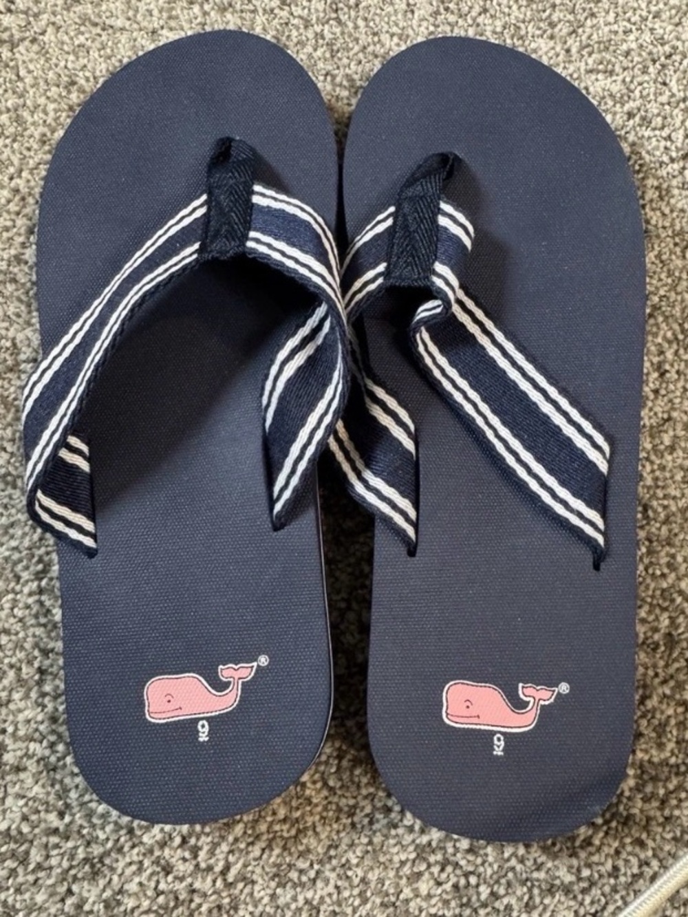 NWT Vineyard Vines Women’s Navy & White Striped Heritage Foam Flip Flops Sz 9